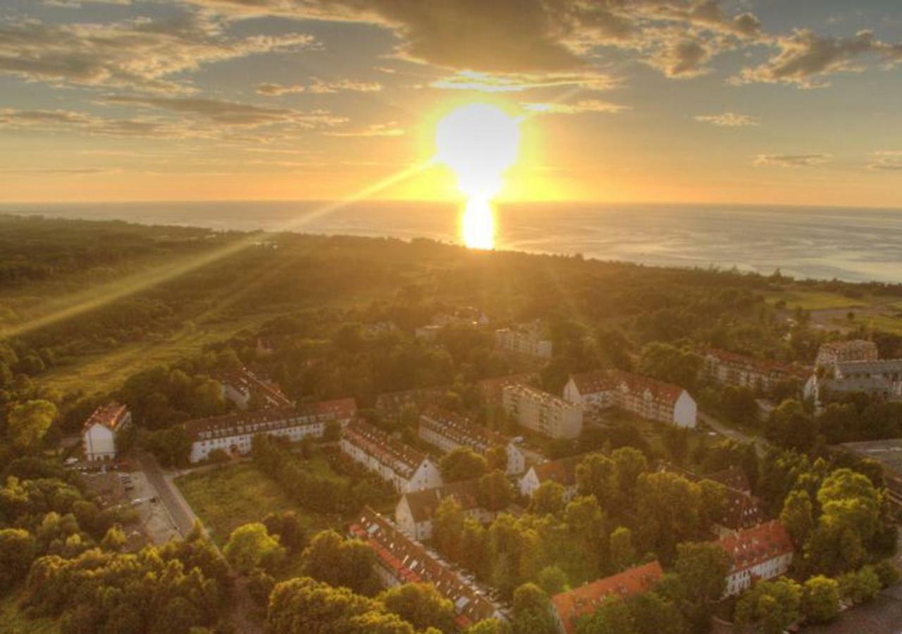 Apartament Blisko Morza Kolobrzeg-Podczele Apartman Kültér fotó