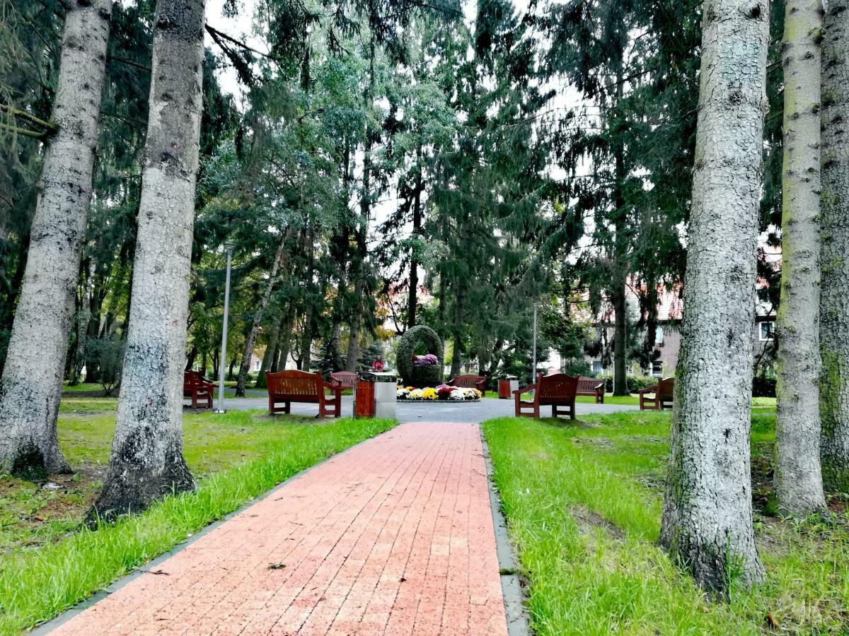 Apartament Blisko Morza Kolobrzeg-Podczele Apartman Kültér fotó